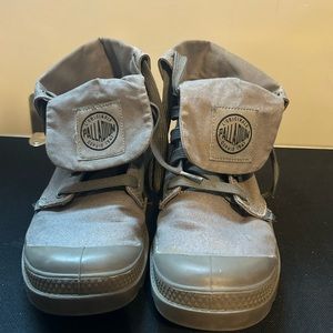 Palladium Boots (Dark Gray)